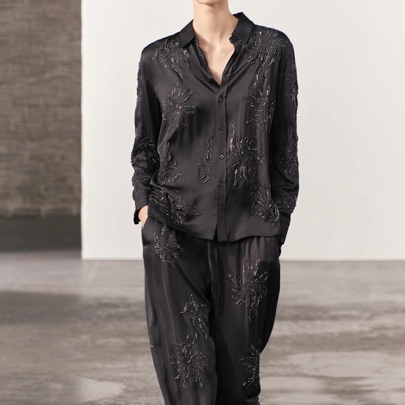 ZARA EMBROIDERED BEADED SHIRT ZW COLLECTION - Picture 2 of 4